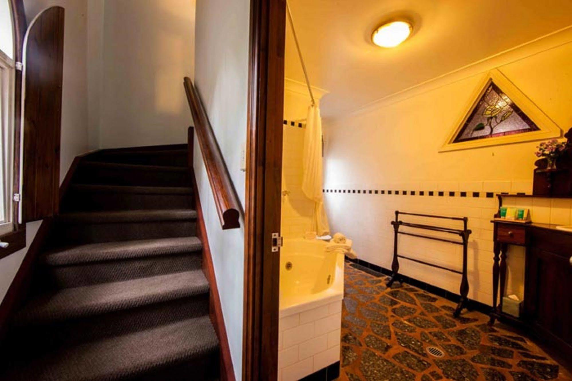 Lisson Grove Hotel Mount Tamborine Exterior foto